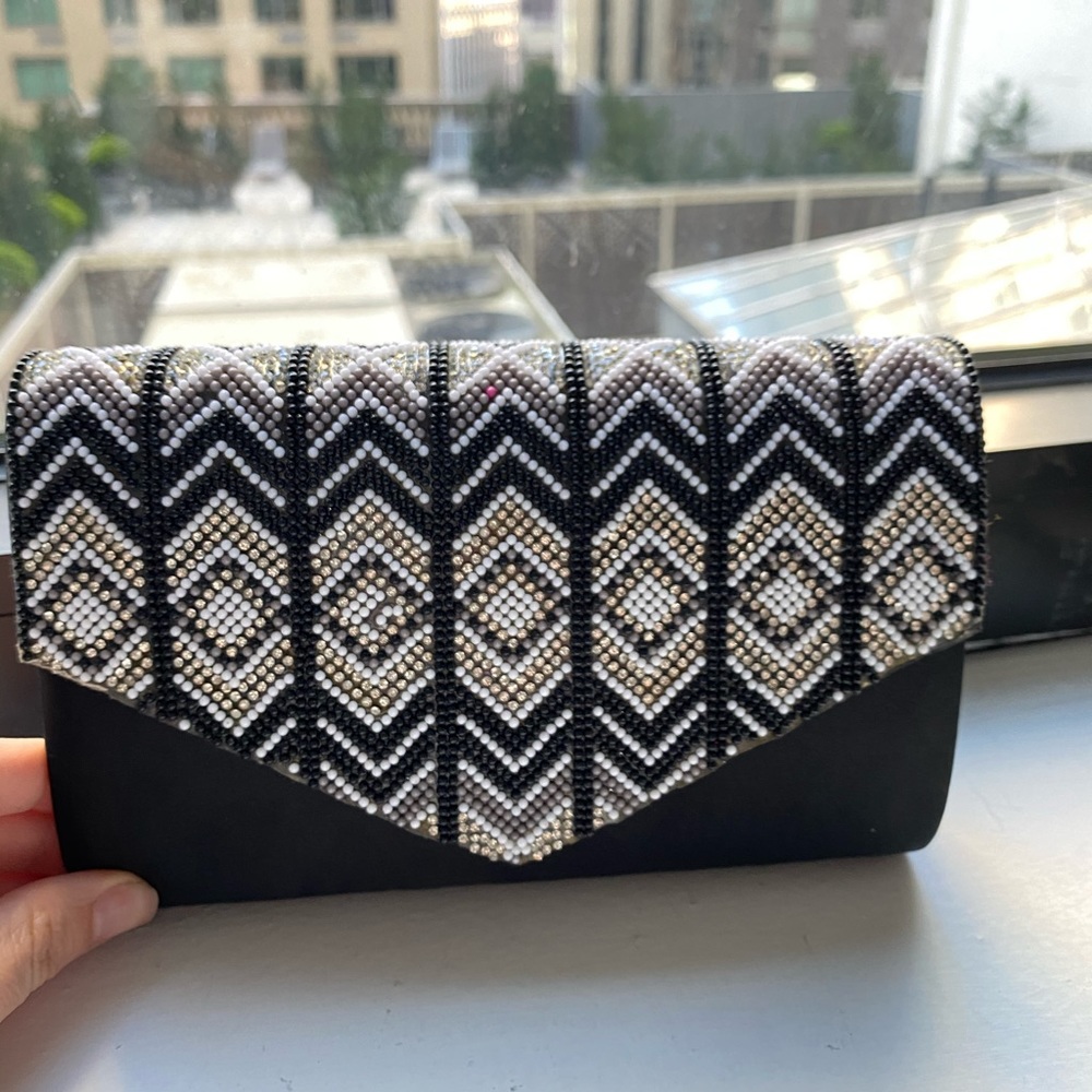 Nina Formal Clutch Bag